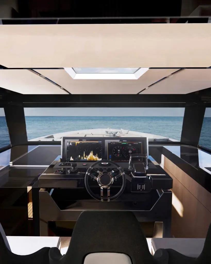 venta De Antonio Yachts D56 open - cabina